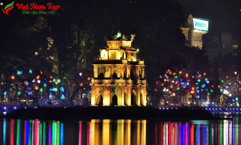 Khám phá Hà Nội về đêm: 10 cảnh đẹp & trải nghiệm không thể bỏ lỡ